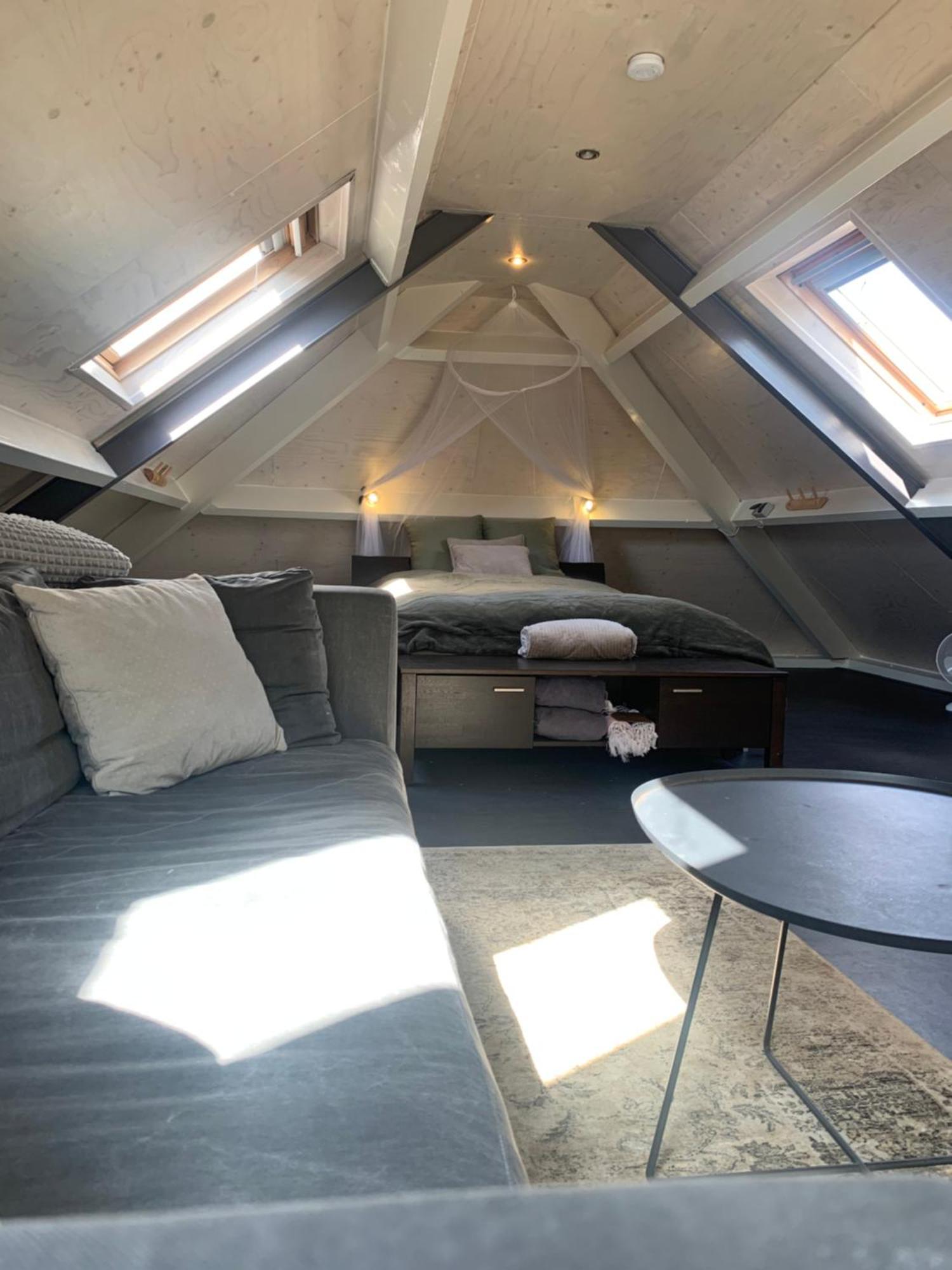 Chalet Gardenhouse With Private Jacuzzi & Private Sauna Teteringen